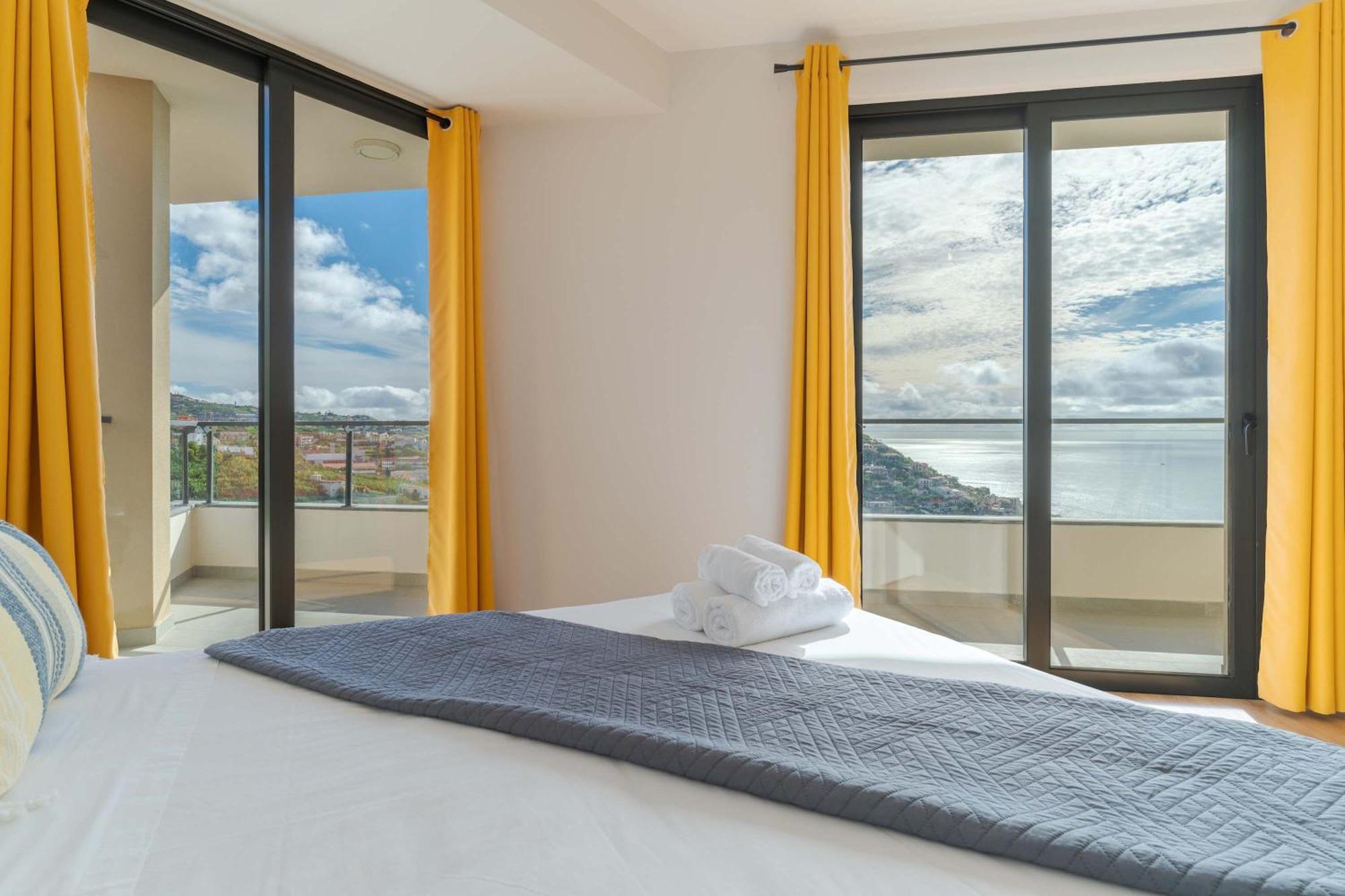 Banana Tree Apartment Câmara de Lobos Екстериор снимка